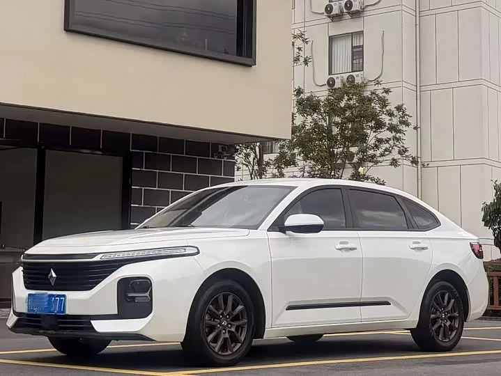 Baojun RC-5 2022 из Китая — купить под ключ