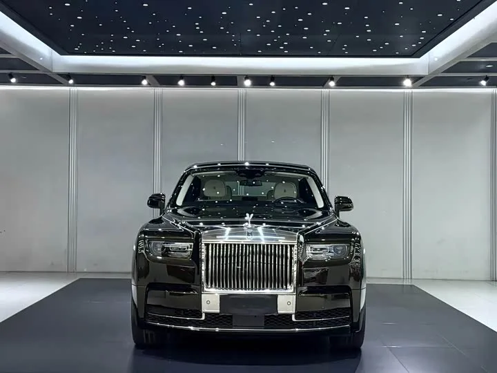 Rolls-Royce Phantom 2022 из Китая — купить под ключ
