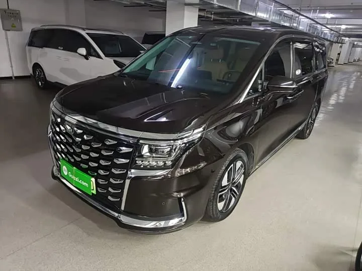 JAC Refine RF8 Hybrid 2024 из Китая — купить под ключ