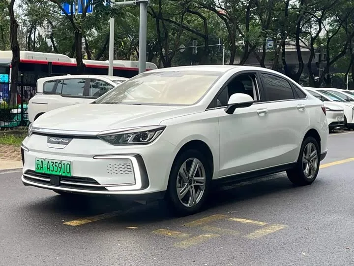 Beijing EU5 2022 из Китая — купить под ключ