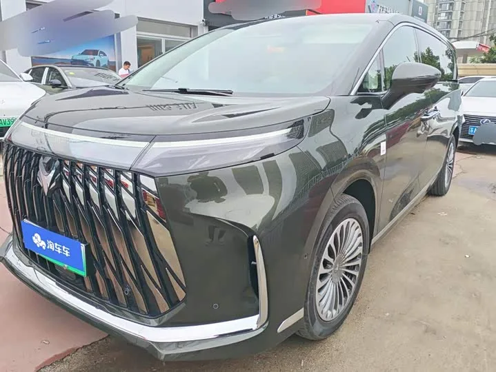 BAIC Arcfox Wendao V9 2026 из Китая — купить под ключ