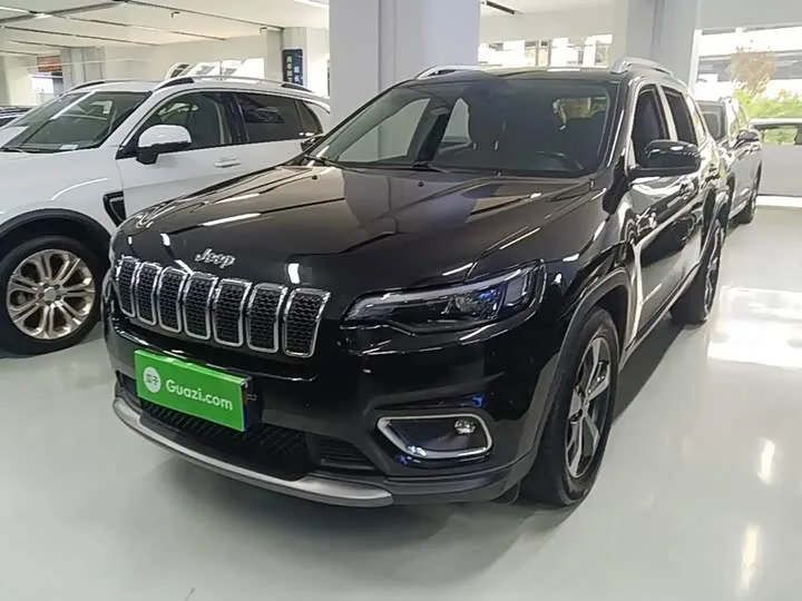 Jeep Cherokee 2022 из Китая — купить под ключ
