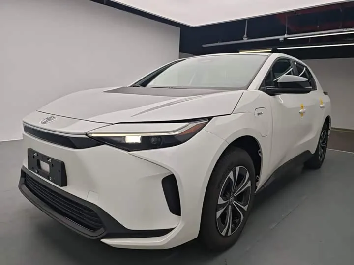 Toyota bZ4X Platinum 2026 из Китая — купить под ключ