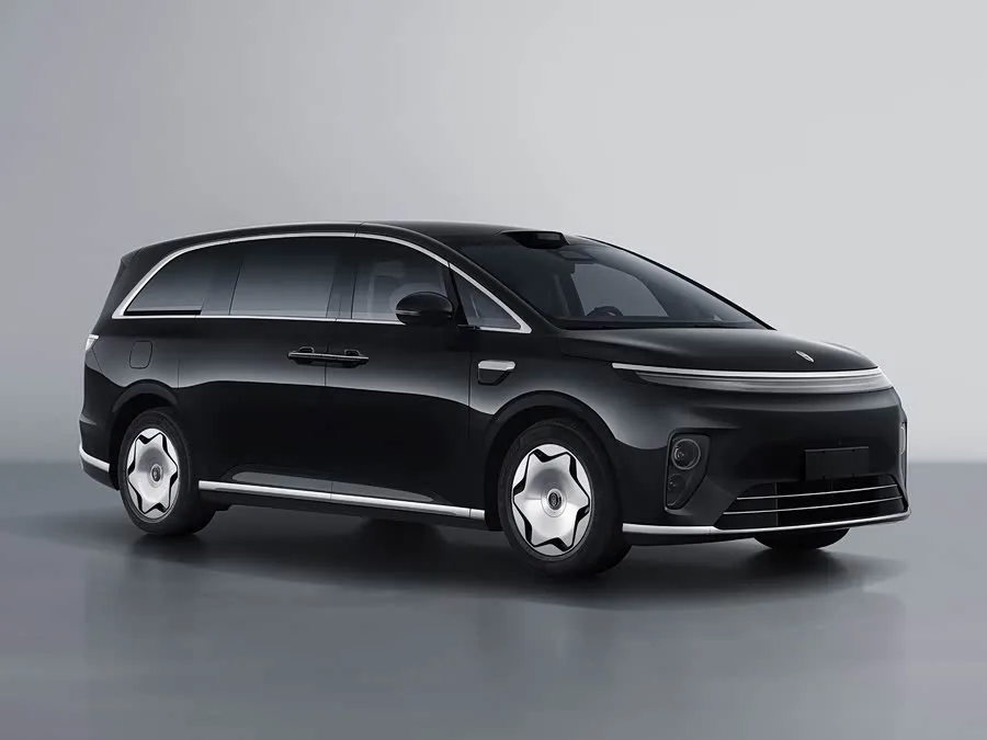 Stelato V8 2026 из Китая — купить под ключ
