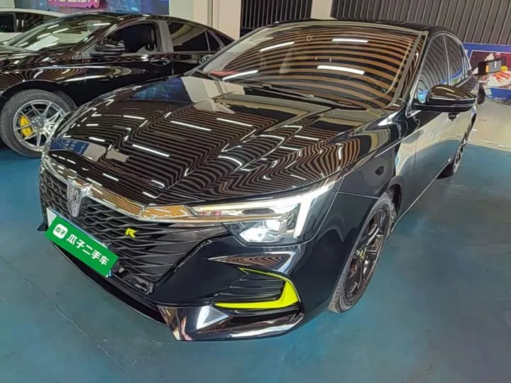 Roewe i6 Max 2023 из Китая — купить под ключ