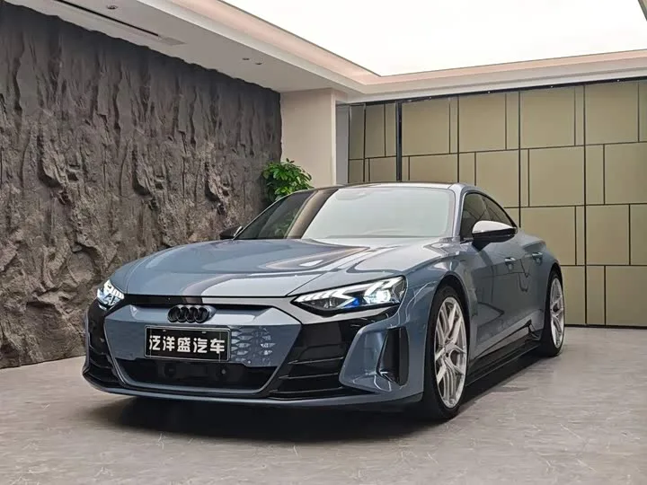Audi RS e-tron GT 2023 из Китая — купить под ключ