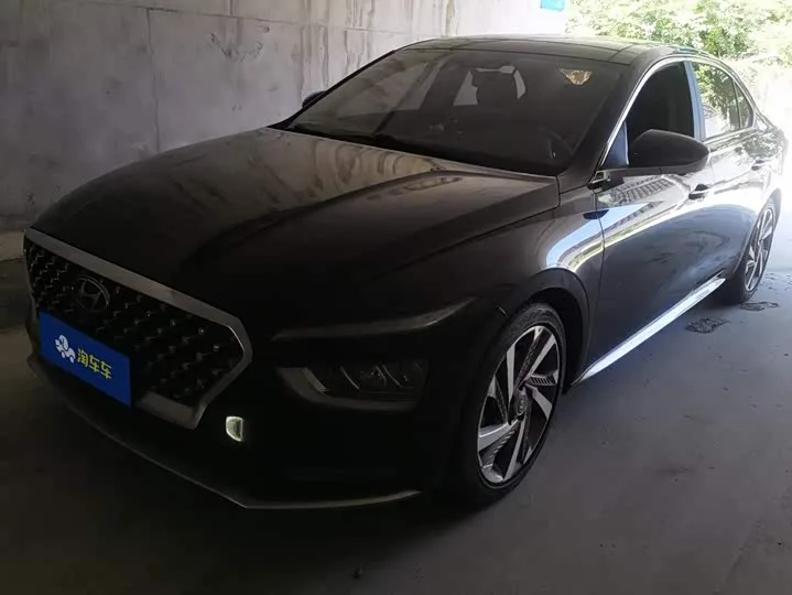 Hyundai Mistra 2022 из Китая — купить под ключ