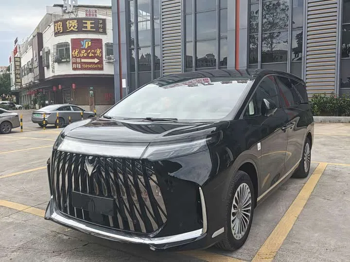 BAIC Arcfox Wendao V9 2026 из Китая — купить под ключ