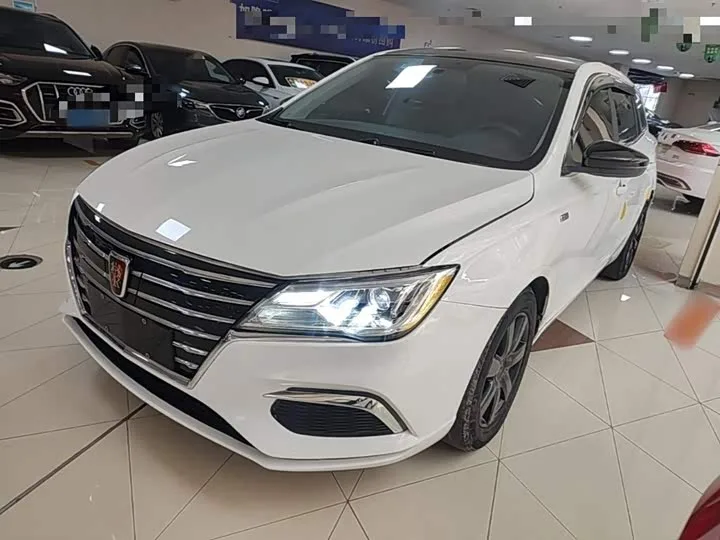 Roewe Ei5 2022 из Китая — купить под ключ