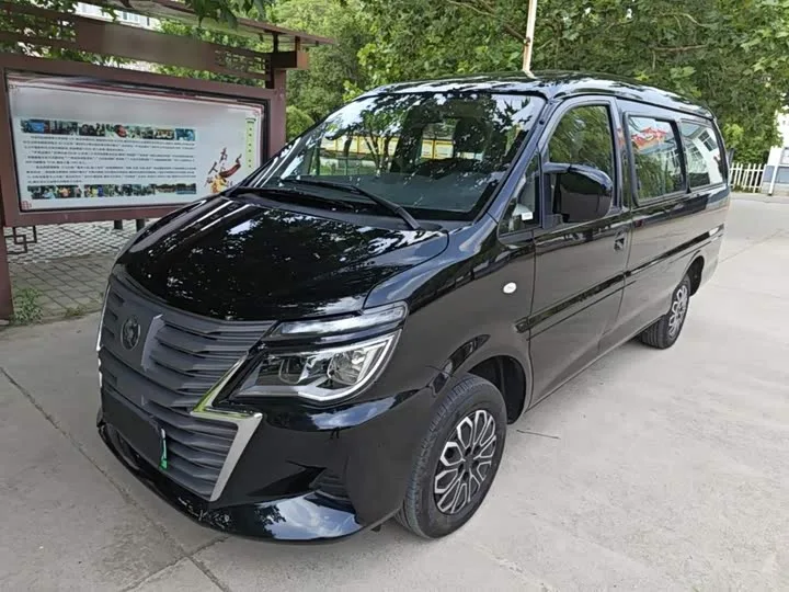 Dongfeng Forthing Lingzhi M5 EV 2026 из Китая — купить под ключ