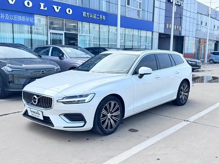 Volvo V60 2023 из Китая — купить под ключ