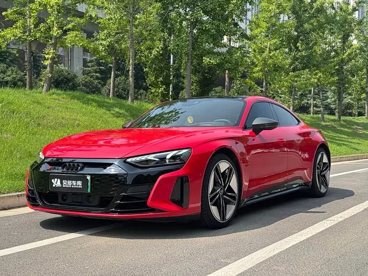Audi e-tron GT 2024 из Китая — купить под ключ