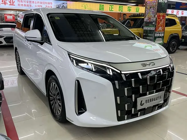BYD M9 2026 из Китая — купить под ключ