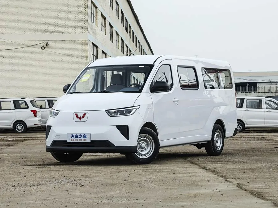 Wuling Yangguang 2026 из Китая — купить под ключ