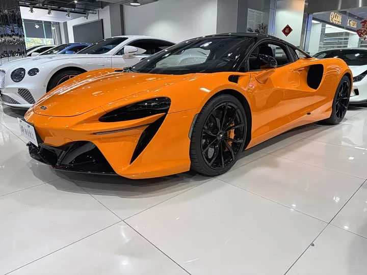 Mclaren Artura 2025 из Китая — купить под ключ