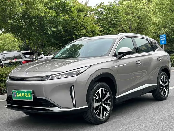 Roewe D5X DMH 2024 из Китая — купить под ключ