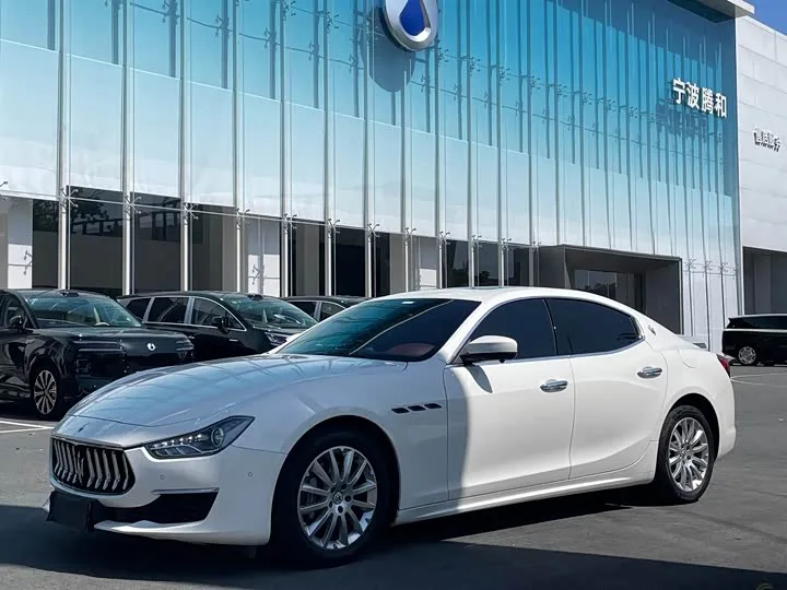 Maserati Ghibli 2022 из Китая — купить под ключ