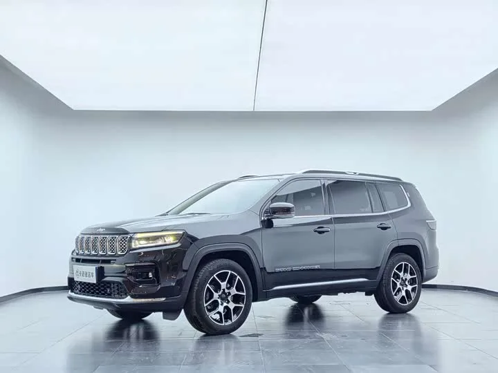 Jeep Grand Commander 2022 из Китая — купить под ключ