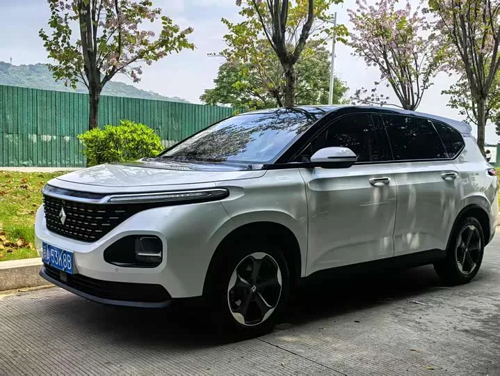 Baojun RM-5 2021 из Китая — купить под ключ
