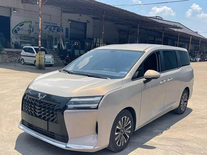 Wuling Starlight 730 2026 из Китая — купить под ключ