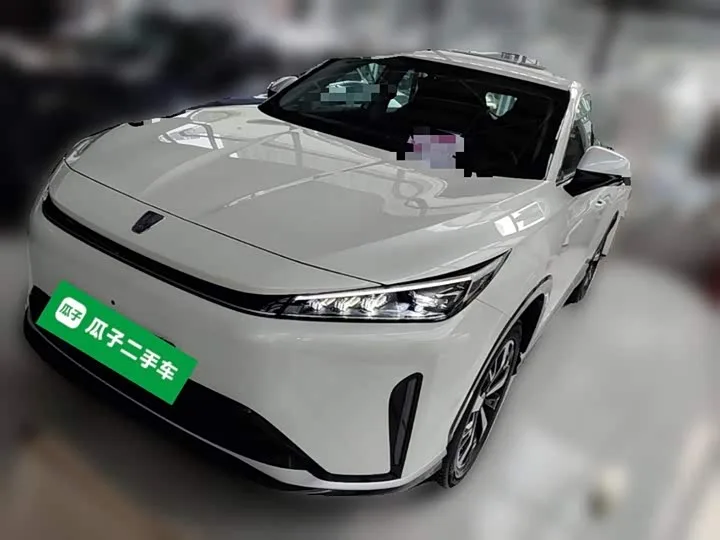 Roewe D5X DMH 2024 из Китая — купить под ключ