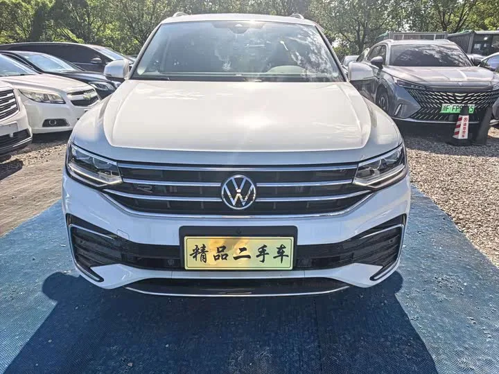 Volkswagen Tiguan X 2022 из Китая — купить под ключ