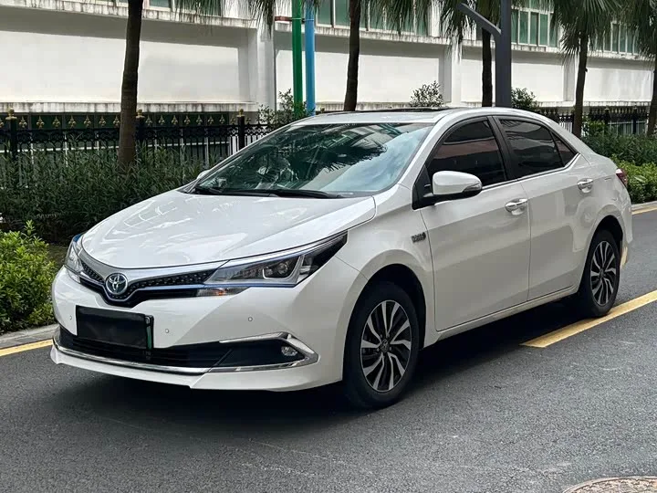 Toyota Corolla Hybrid 2022 из Китая — купить под ключ