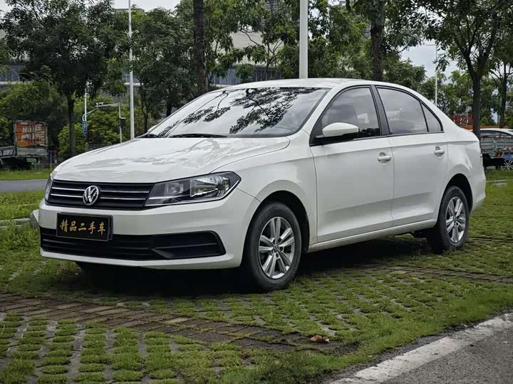 Volkswagen Santana 2023 из Китая — купить под ключ