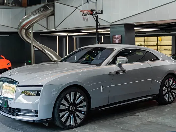 Rolls-Royce Spectre 2024 из Китая — купить под ключ
