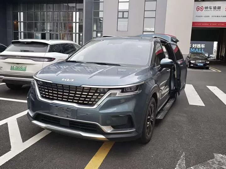 KIA Carnival 2022 из Китая — купить под ключ