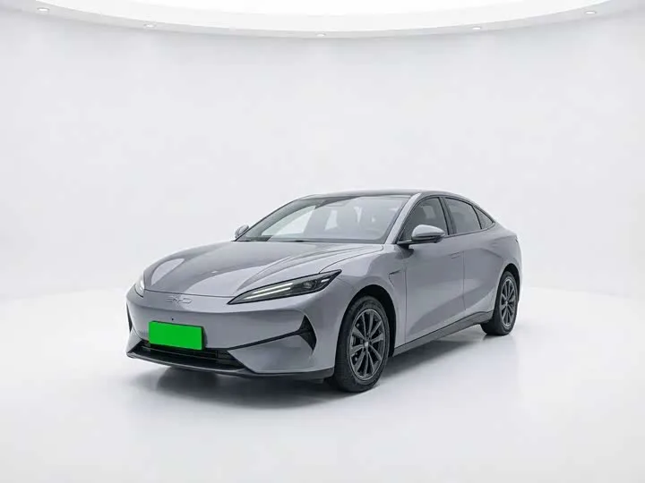 BYD e7 2025 из Китая — купить под ключ