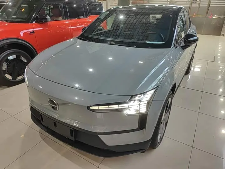 Volvo EX30 2025 из Китая — купить под ключ