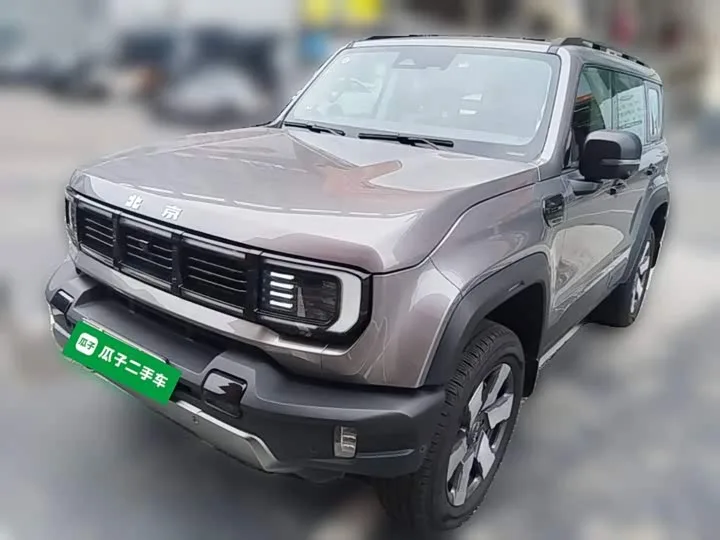 BAIC Beijing BJ40 Hybrid 2025 из Китая — купить под ключ
