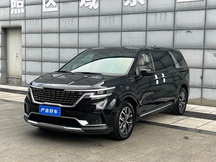 KIA Carnival 2023 из Китая — купить под ключ