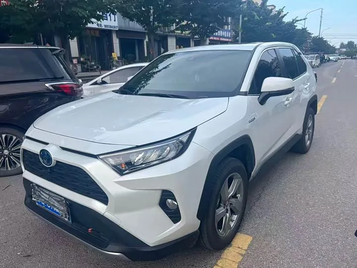 Toyota RAV4 Hybrid 2022 из Китая — купить под ключ
