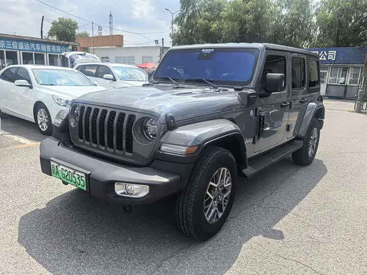 Jeep Wrangler Hybrid 2021 из Китая — купить под ключ