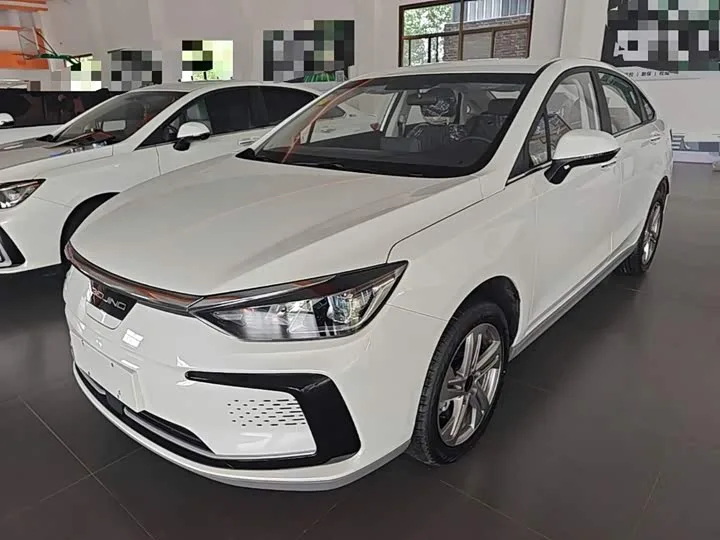Beijing EU5 2026 из Китая — купить под ключ
