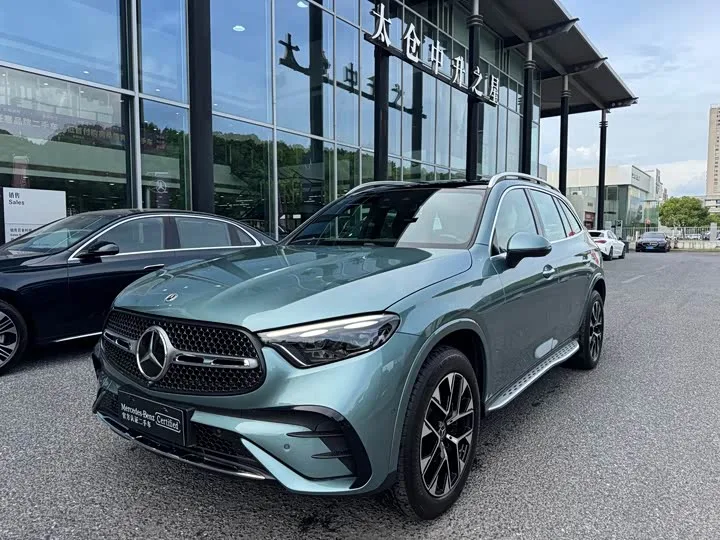 Mercedes-Benz GLC-Class Hybrid 2026 из Китая — купить под ключ