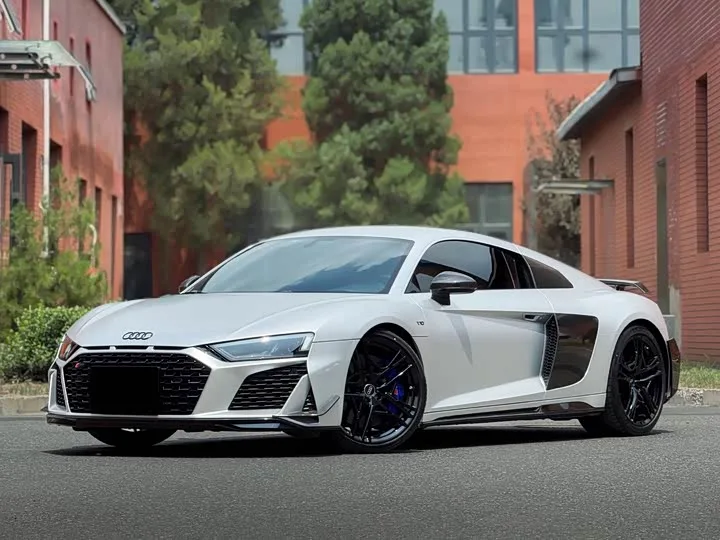 Audi R8 2022 из Китая — купить под ключ