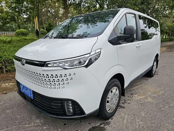 Maxus V70 2024 из Китая — купить под ключ