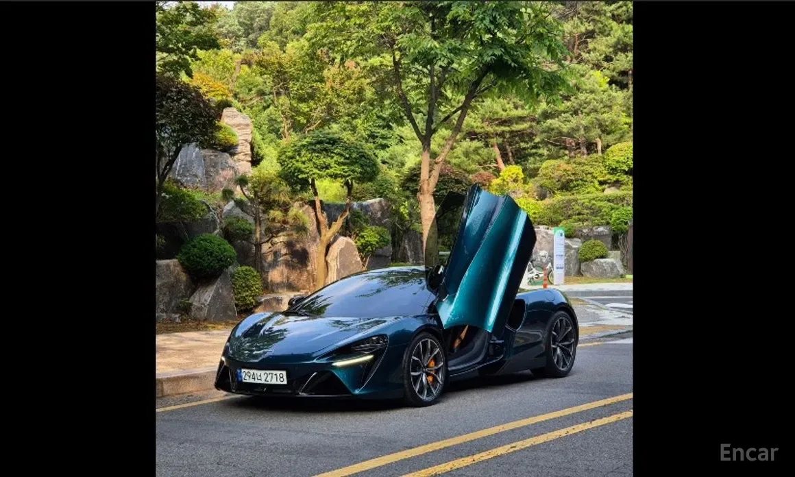 Mclaren Artura 2023 из Кореи — купить под ключ