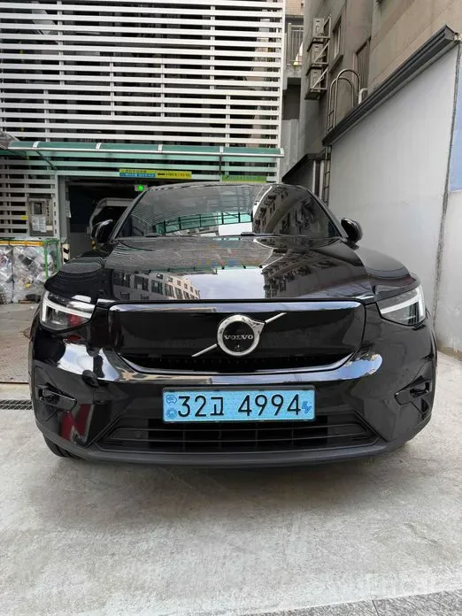 Volvo C40 2023 из Кореи — купить под ключ