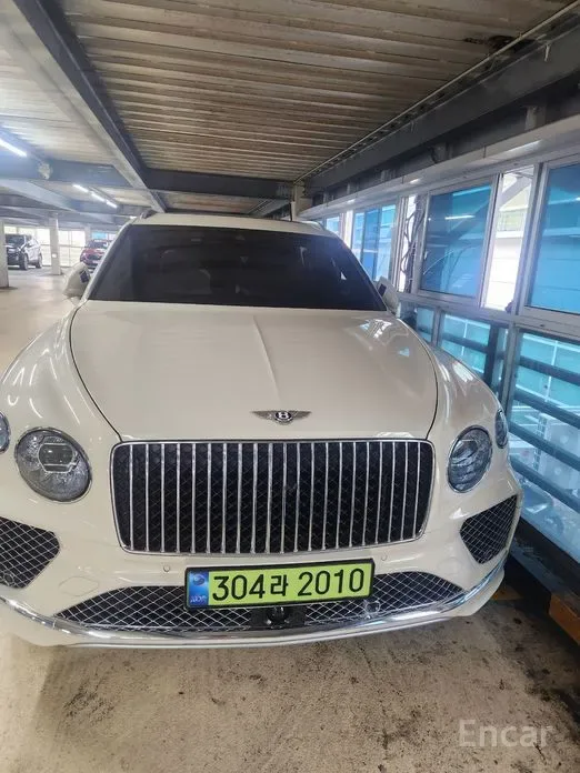 Bentley Bentayga 2016 из Кореи — купить под ключ