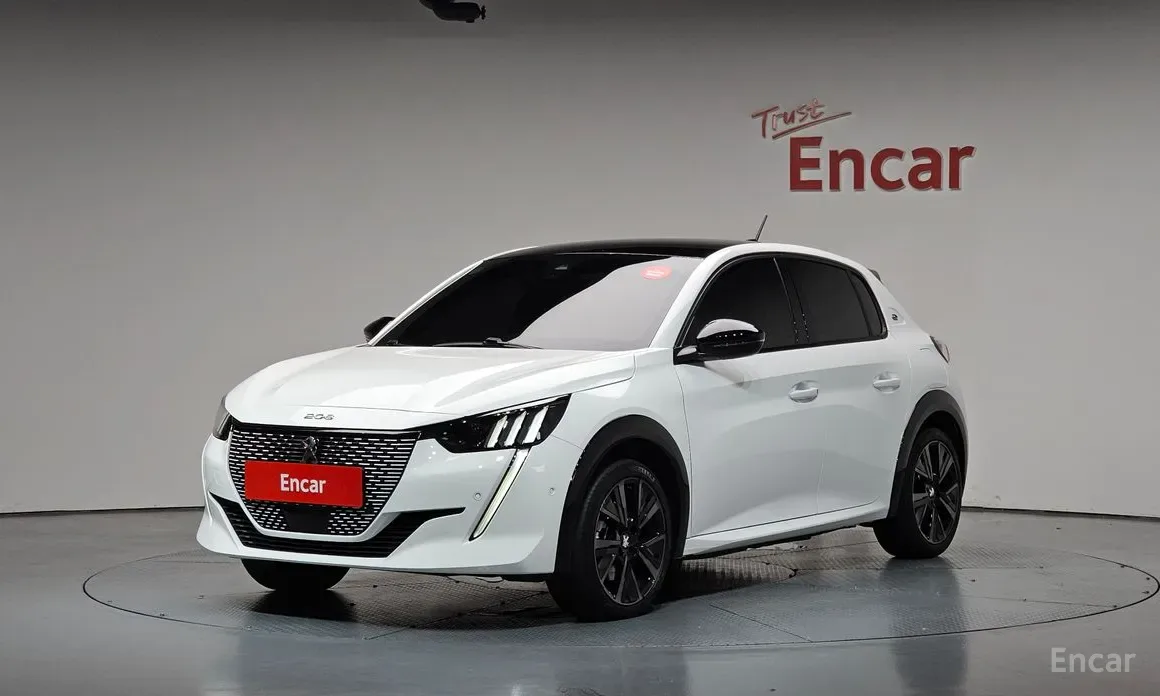 Peugeot 208 2023 из Кореи — купить под ключ