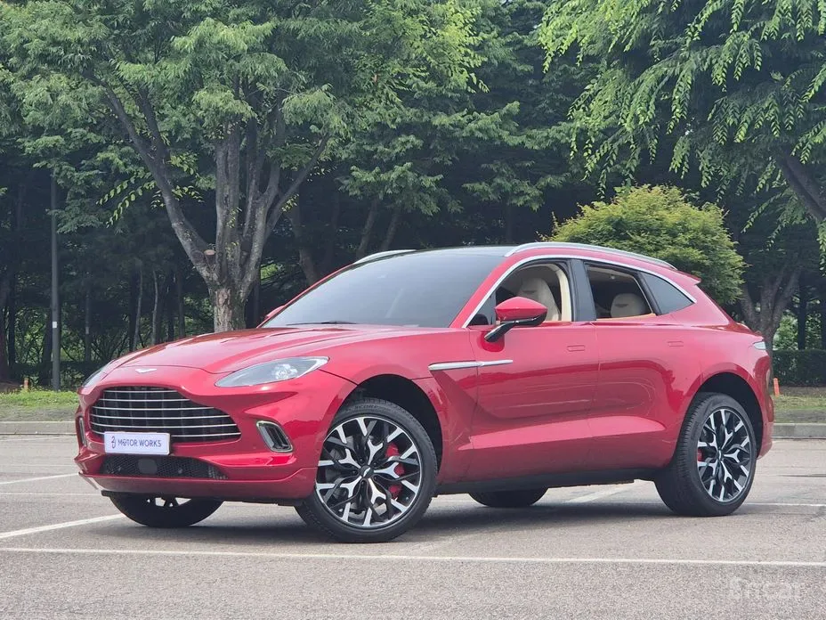 Aston Martin DBX 2022 из Кореи — купить под ключ