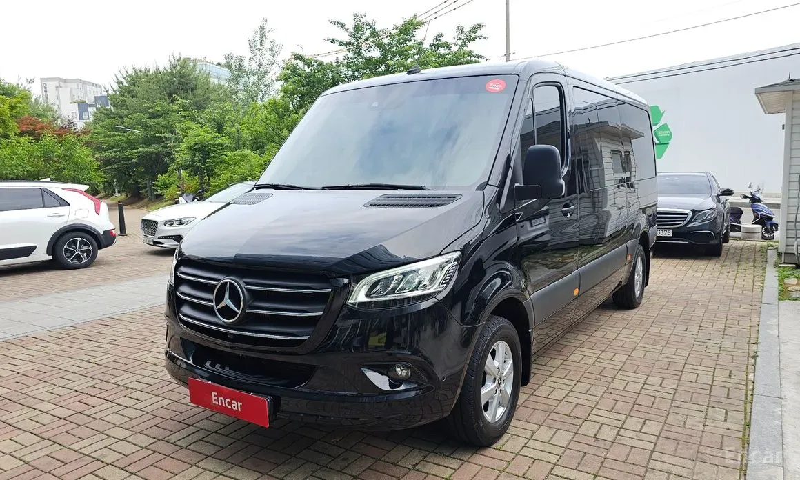 Mercedes-Benz Sprinter 1995 из Кореи — купить под ключ