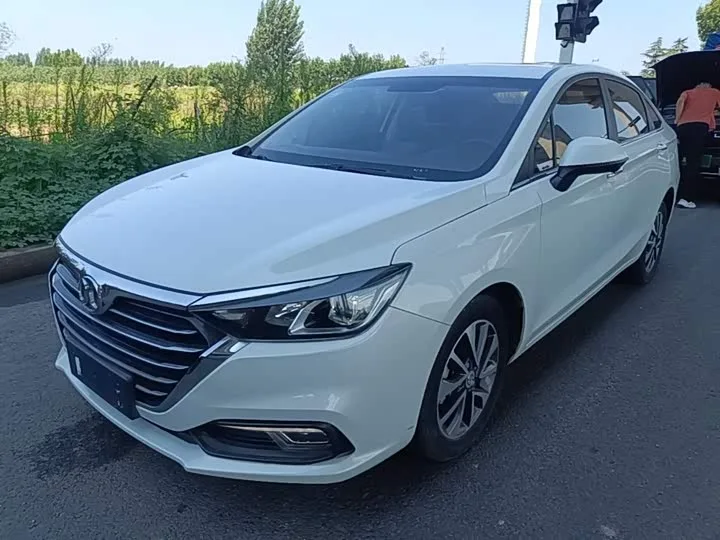 Beijing Senova D50 2022 из Китая — купить под ключ