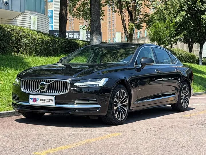 Volvo S90 Hybrid 2023 из Китая — купить под ключ
