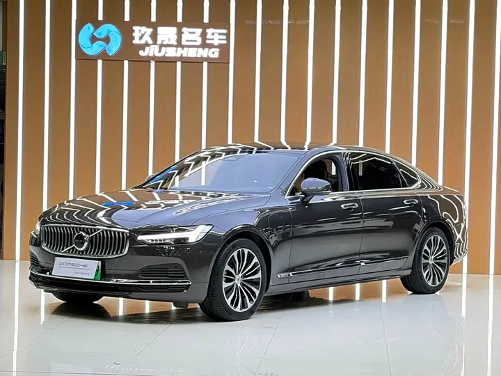 Volvo S90 Hybrid 2023 из Китая — купить под ключ