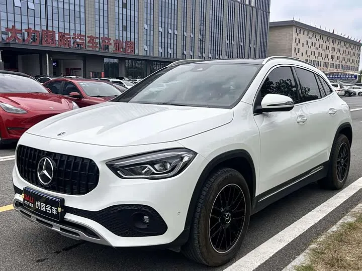 Mercedes-Benz GLA-Class 2022 из Китая — купить под ключ